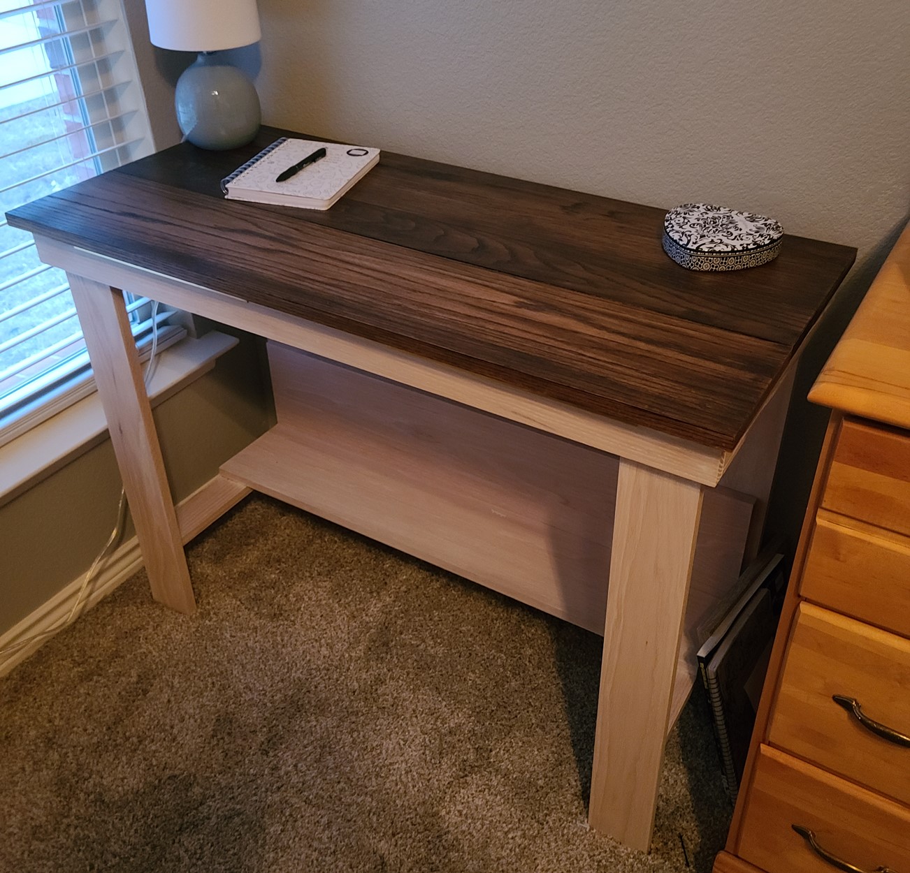 (image for) Bella Desk/Table